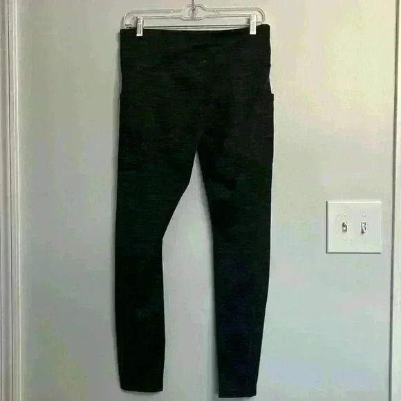 Mondetta Performance + Luxury athletic‎ leggings. Women’s size medium - Picture 2 of 6